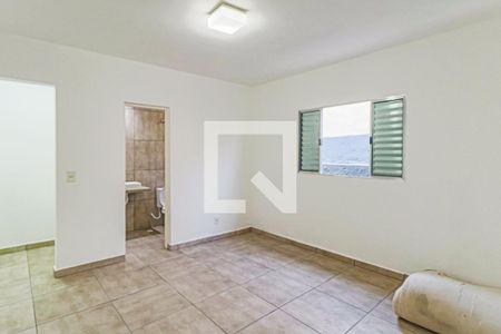 Suite de casa para alugar com 1 quarto, 60m² em Jardim Lucia, São Paulo