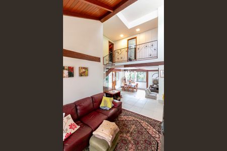 Sala de casa à venda com 4 quartos, 266m² em Buritis, Belo Horizonte