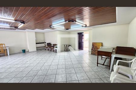 Apartamento para alugar com 60m², 2 quartos e 1 vagaÁrea comum - Salão de festas