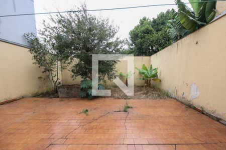 Casa à venda com 351m², 3 quartos e 6 vagasQuintal