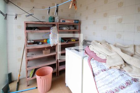 Casa à venda com 351m², 3 quartos e 6 vagasÁrea de Serviço