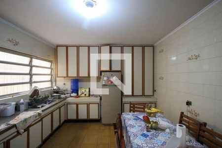 Casa à venda com 351m², 3 quartos e 6 vagasCozinha
