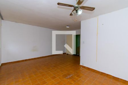 Casa à venda com 150m², 3 quartos e 1 vagaSuíte