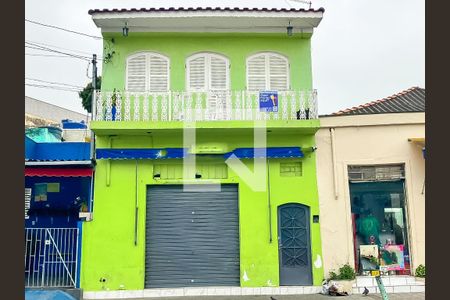 Casa à venda com 150m², 3 quartos e 1 vagaFachada
