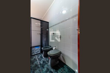 Banheiro de casa à venda com 4 quartos, 245m² em Água Fria, São Paulo