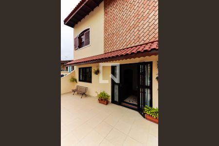 Quintal de casa à venda com 4 quartos, 245m² em Água Fria, São Paulo