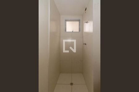 Apartamento à venda com 43m², 2 quartos e 1 vaga Apartamento à venda com 43m², 2 quartos e 1 vagaBanheiro