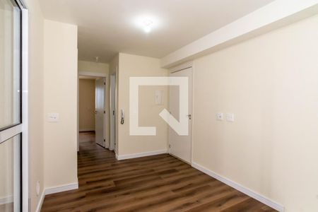 Sala de apartamento à venda com 2 quartos, 43m² em Vila das Bandeiras, Guarulhos