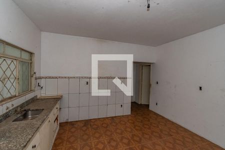 Casa à venda com 400m², 3 quartos e 1 vagaCozinha 