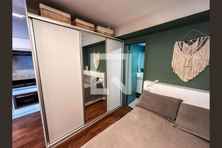 Apartamento para alugar com 40m², 1 quarto e 1 vagaQuarto - Armários