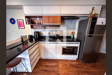 Cozinha - Armários de apartamento para alugar com 1 quarto, 40m² em Vila Pompéia, São Paulo