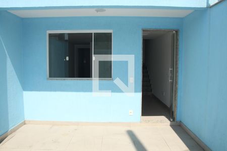 Casa para alugar com 80m², 2 quartos e 1 vagaÁrea Comum
