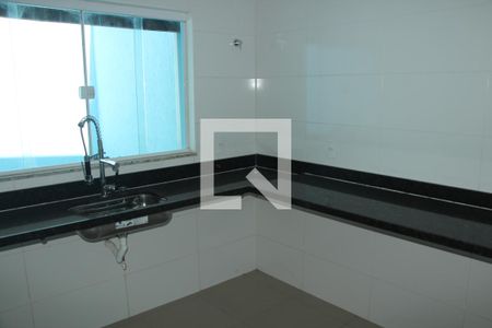 Casa para alugar com 80m², 2 quartos e 1 vagaCozinha