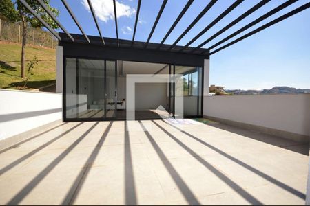 Casa de condomínio à venda com 494m², 4 quartos e 5 vagas