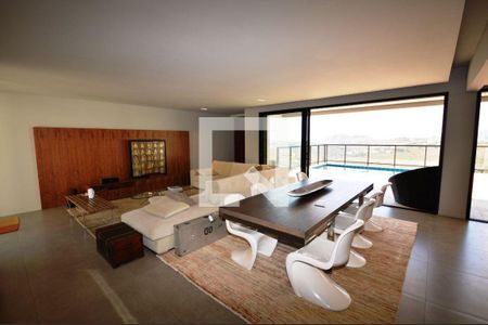 Casa de condomínio à venda com 494m², 4 quartos e 5 vagas