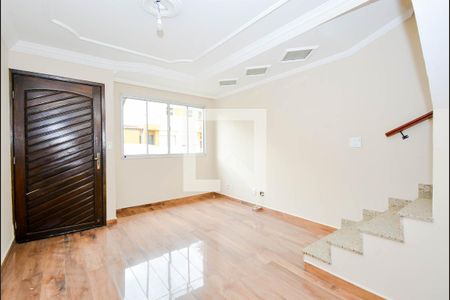 Sala de casa de condomínio para alugar com 2 quartos, 65m² em Jardim Flor do Campo, Guarulhos