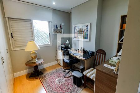 Apartamento à venda com 318m², 3 quartos e 3 vagasQuarto 2