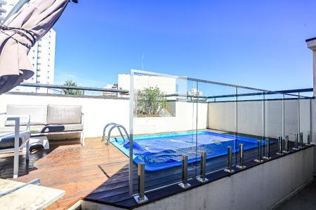 Apartamento à venda com 318m², 3 quartos e 3 vagasTerraço - Piscina