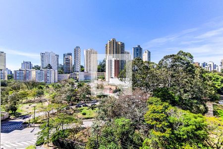 Apartamento à venda com 318m², 3 quartos e 3 vagasQuarto - Vista