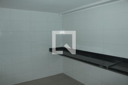 Casa para alugar com 80m², 2 quartos e 1 vagaCozinha