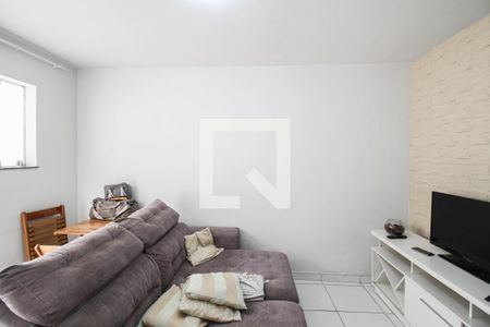 Sala de casa de condomínio para alugar com 2 quartos, 70m² em Centro, Nilópolis