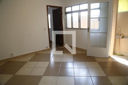 Sala de casa para alugar com 1 quarto, 45m² em Piqueri, São Paulo