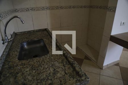 Cozinha de casa para alugar com 1 quarto, 45m² em Piqueri, São Paulo