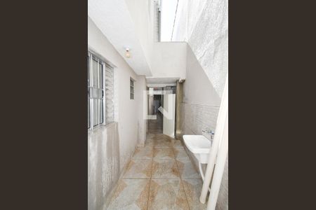 Casa para alugar com 50m², 1 quarto e sem vaga Casa para alugar com 50m², 1 quarto e sem vagaLavanderia