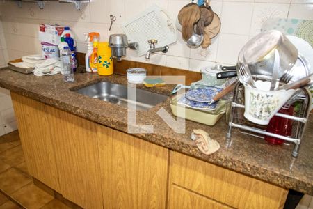 Casa à venda com 122m², 3 quartos e 3 vagas Casa à venda com 122m², 3 quartos e 3 vagasCozinha