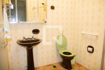 Casa à venda com 122m², 3 quartos e 3 vagas Casa à venda com 122m², 3 quartos e 3 vagasBanheiro do Quarto 3