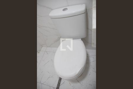 Banheiro de apartamento para alugar com 1 quarto, 50m² em Parque Edu Chaves, São Paulo