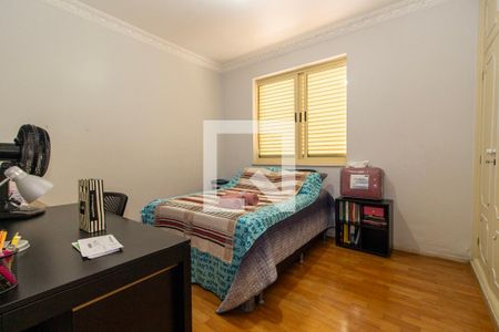 Apartamento à venda com 140m², 4 quartos e 1 vaga Apartamento à venda com 140m², 4 quartos e 1 vagaQuarto 3