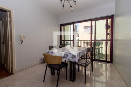 Apartamento à venda com 140m², 4 quartos e 1 vaga Apartamento à venda com 140m², 4 quartos e 1 vagaSala