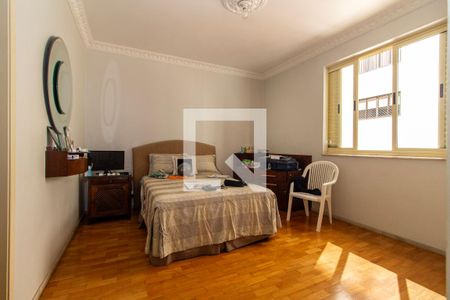Apartamento à venda com 140m², 4 quartos e 1 vaga Apartamento à venda com 140m², 4 quartos e 1 vagaQuarto 2
