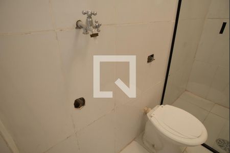 Banheiro de kitnet/studio para alugar com 1 quarto, 34m² em Bela Vista, São Paulo
