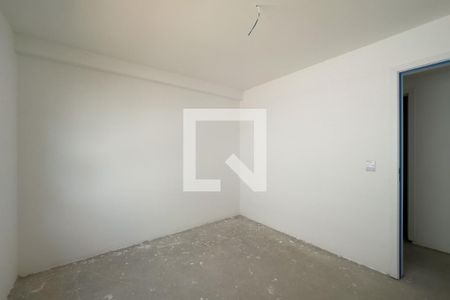 Apartamento à venda com 215m², 3 quartos e 4 vagasQuarto 2