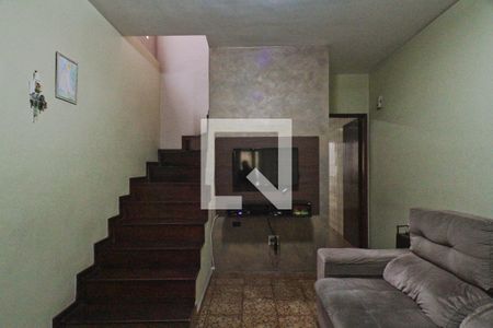 Sala de casa à venda com 3 quartos, 88m² em Jardim Santo Elias, São Paulo