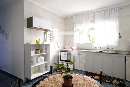 Casa à venda com 481m², 2 quartos e 4 vagasCozinha