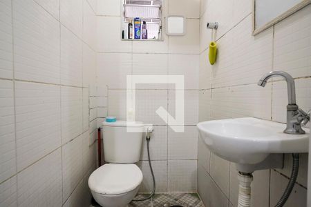 Casa à venda com 120m², 2 quartos e sem vagaBanheiro 1