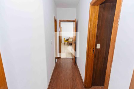 Corredor / quartos de apartamento para alugar com 3 quartos, 120m² em Castelo, Belo Horizonte