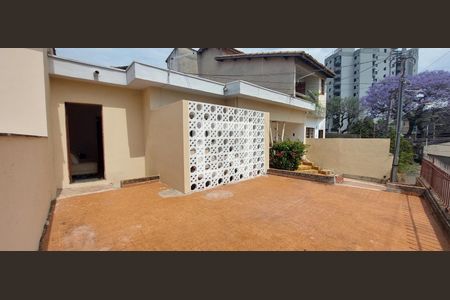 Casa para alugar com 100m², 1 quarto e 1 vaga Casa para alugar com 100m², 1 quarto e 1 vagaQuintal