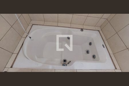 Casa para alugar com 100m², 1 quarto e 1 vaga Casa para alugar com 100m², 1 quarto e 1 vagaBanheiro Quarto 1 suíte - banheira