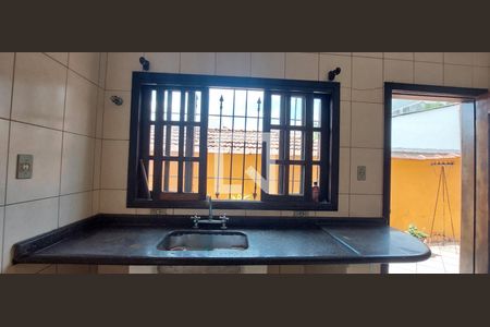 Casa para alugar com 100m², 1 quarto e 1 vaga Casa para alugar com 100m², 1 quarto e 1 vagaCozinha