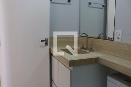 Apartamento para alugar com 56m², 2 quartos e 1 vaga Apartamento para alugar com 56m², 2 quartos e 1 vagaBanheiro 1