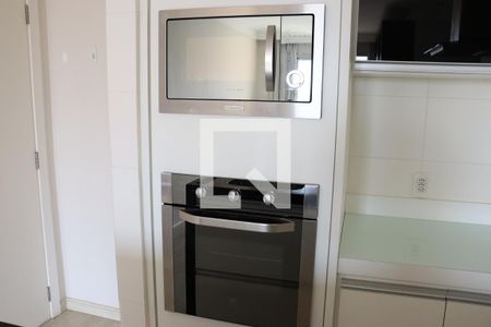 Apartamento para alugar com 56m², 2 quartos e 1 vaga Apartamento para alugar com 56m², 2 quartos e 1 vagaDetalhe da cozinha