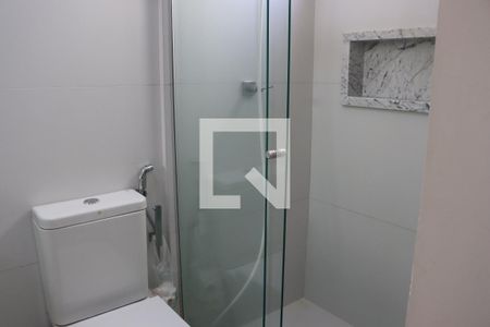 Apartamento para alugar com 56m², 2 quartos e 1 vaga Apartamento para alugar com 56m², 2 quartos e 1 vagaBanheiro do quarto 2