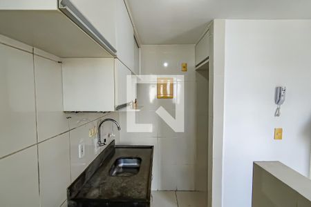 Apartamento para alugar com 40m², 2 quartos e 1 vaga Apartamento para alugar com 40m², 2 quartos e 1 vagaCozinha e área de serviço