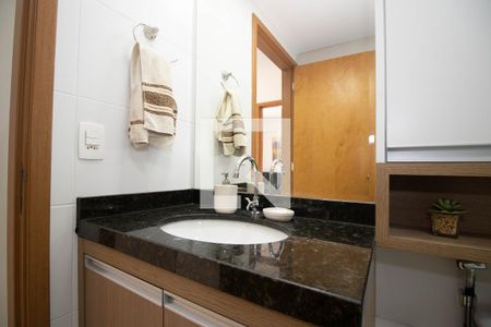 Apartamento para alugar com 48m², 1 quarto e 1 vaga Apartamento para alugar com 48m², 1 quarto e 1 vagaBanheiro da Suíte