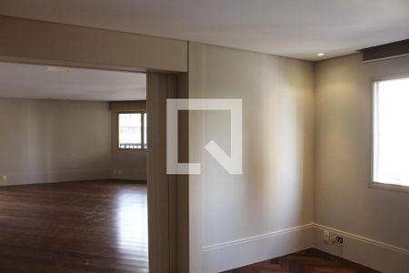 Apartamento à venda com 203m², 4 quartos e 3 vagasSala de TV / Sala