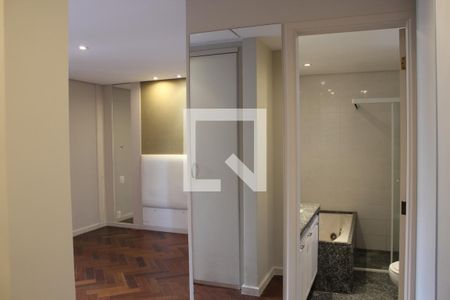 Apartamento à venda com 203m², 4 quartos e 3 vagasQuarto 3
